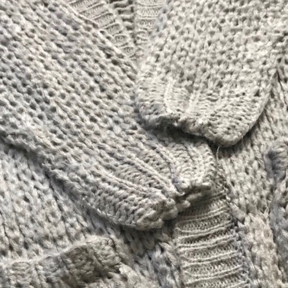 ❄️GRAY CHUNKY KNIT CARDIGAN - Picture 9 of 12
